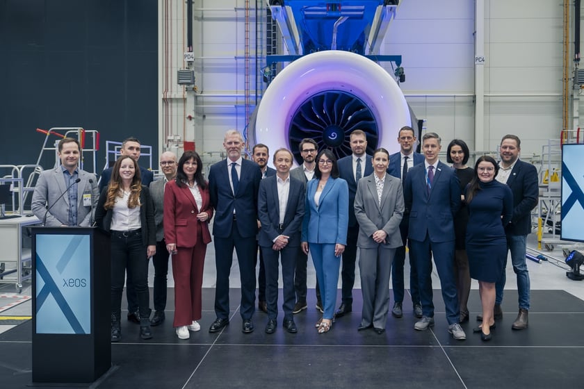 Spółka GE Aerospace ogłosiła w poniedziałek 24 marca oficjalne otwarcie nowoczesnego zakładu obsługi technicznej silników lotniczych XEOS w Środzie Śląskiej koło Wrocławia