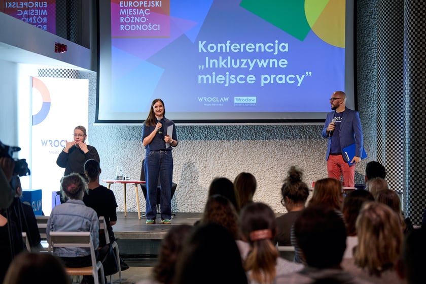 Uczestnicy konferencji "Inkluzywne miejsca pracy".