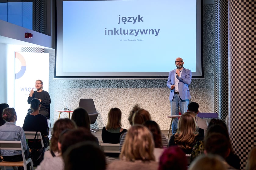 Uczestnicy konferencji "Inkluzywne miejsca pracy".