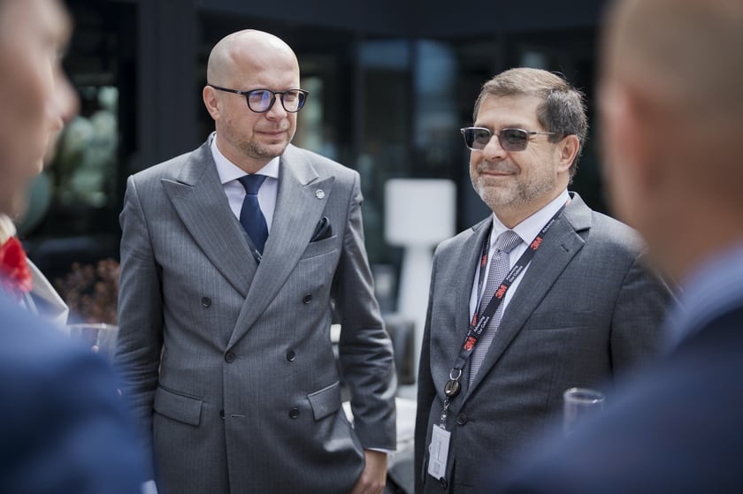 Uczestnicy obchodów 10-lecia 3M Global Service Center  we Wrocławiu.
