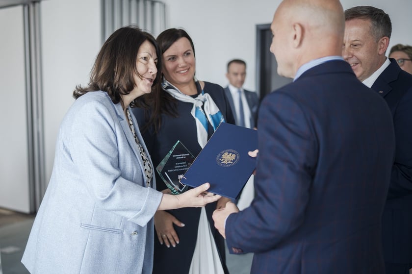 Uczestnicy obchodów 10-lecia 3M Global Service Center  we Wrocławiu.