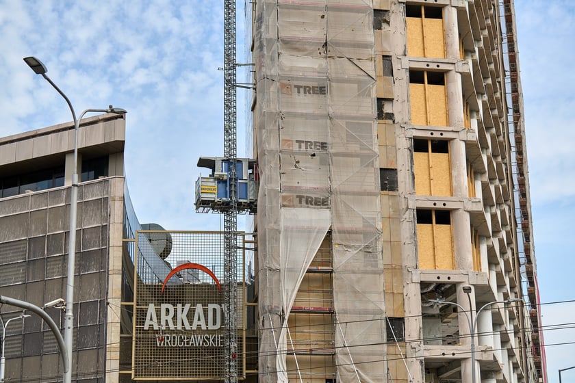 Wyburzanie Arkad Wrocławskich, 23 czerwca 2025