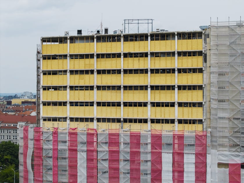 Wyburzanie Arkad w pierwszej połowie czerwca 2025