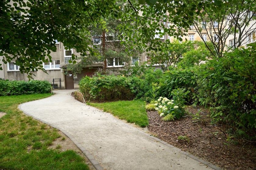 Przed klatkami Kościuszki po zmianach