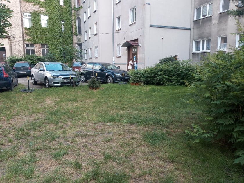 Przed klatkami Kościuszki przed zmianą