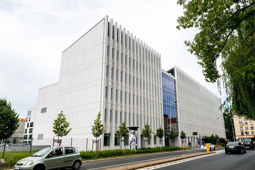 Nowy budynek Sądu Apelacyjnego we Wrocławiu w czerwcu 2025 po otwarciu