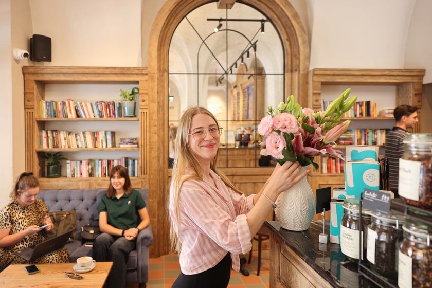 Green Caffe Nero na Rynku w dniu otwarcia (20 sierpnia 2025)