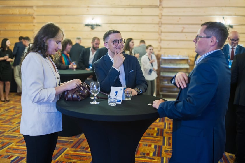 Uczestnicy forum networkingowego