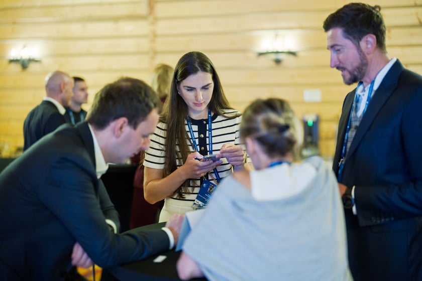 Uczestnicy forum networkingowego