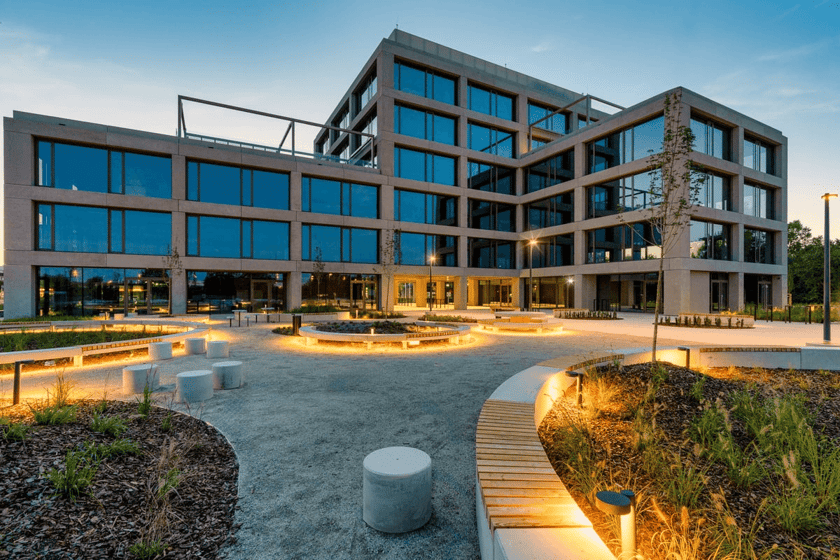 Pierwszy biurowiec na Nowych Żernikach