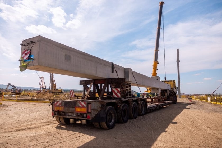 Najnowsza inwestycja niemieckiego koncernu w Jaworze to Mercedes-Benz Vans – czyli nowa fabryka lekkich samochodów dostawczych.