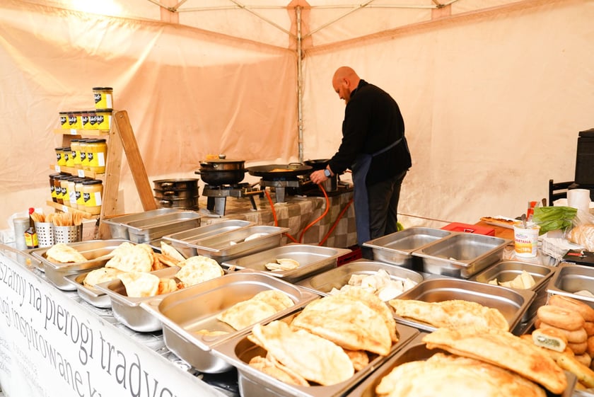 Uczestnicy Wrocławskiego Oktoberfest  na placu Nowy Targ, 11.10.2025 r.