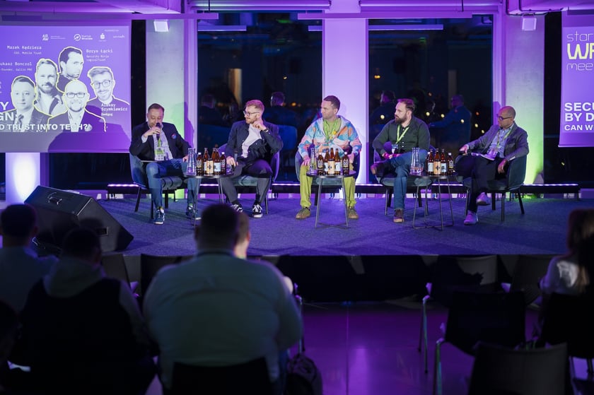 Uczestnicy 11. edycji Startup WRO Meetup.