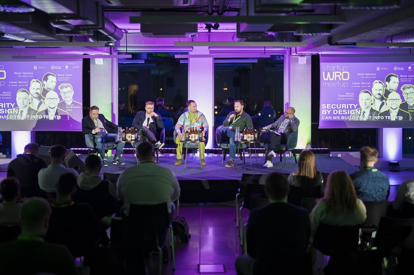 Uczestnicy 11. edycji Startup WRO Meetup.