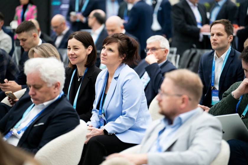 Drugi dzień konferencji East x West Forum w Pawilonie Czterech Kopuł we Wrocławiu (9 kwietnia 2026 r.).