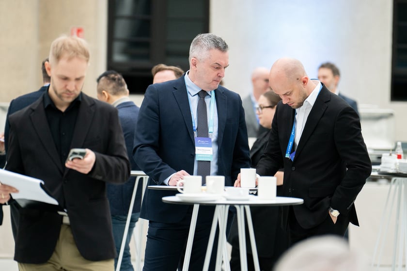 Drugi dzień konferencji East x West Forum w Pawilonie Czterech Kopuł we Wrocławiu (9 kwietnia 2026 r.).