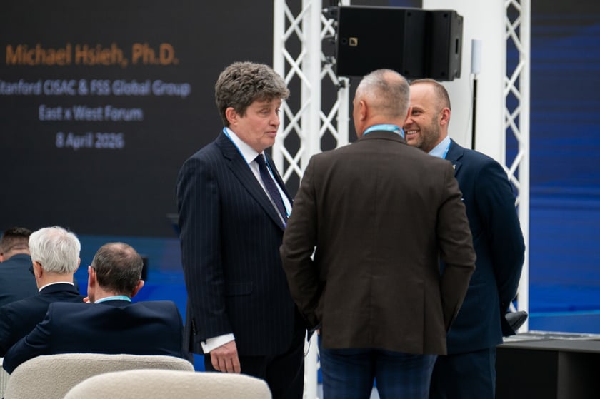 Drugi dzień konferencji East x West Forum w Pawilonie Czterech Kopuł we Wrocławiu (9 kwietnia 2026 r.).