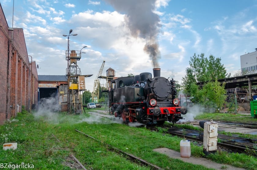 Remont parowozu TKh 05353
