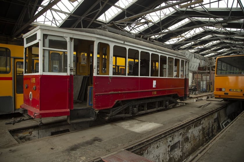 tramwaj LH Standard w zajezdni Popowice przy ulicy Legnickiej
