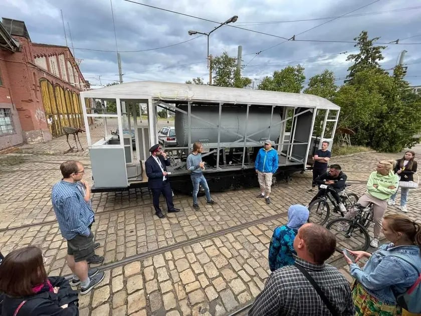 Na zdjęciu widać zabytkowy wagon