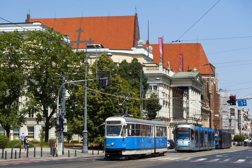 Zabytkowy tabor Wrocławskich Linii Turystycznych, zdjęcie archiwalne