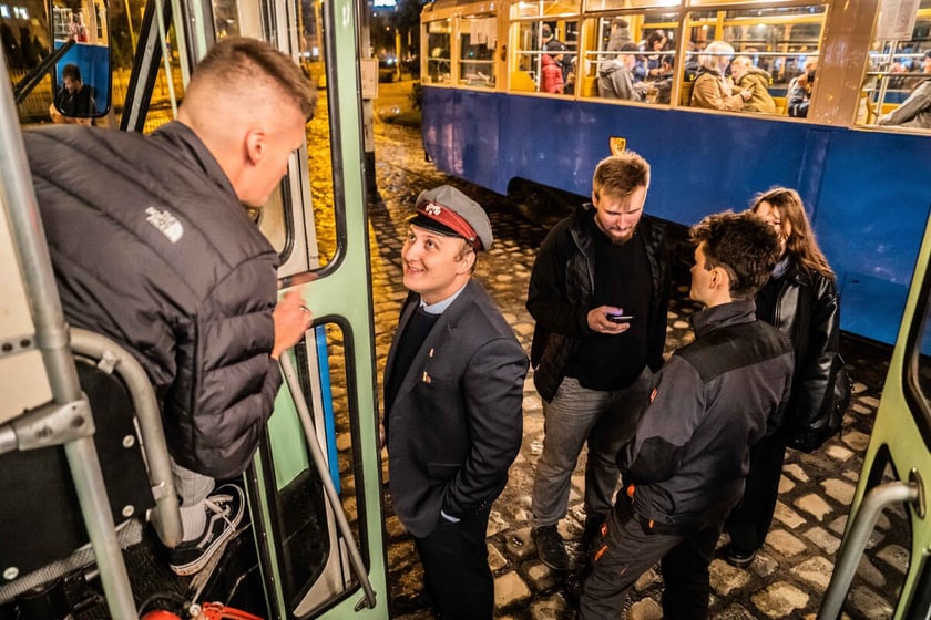 Tramwajem wieczorową porą. Zabytkowe tramwaje ruszają w trasę. Sobota, 05.10.2024