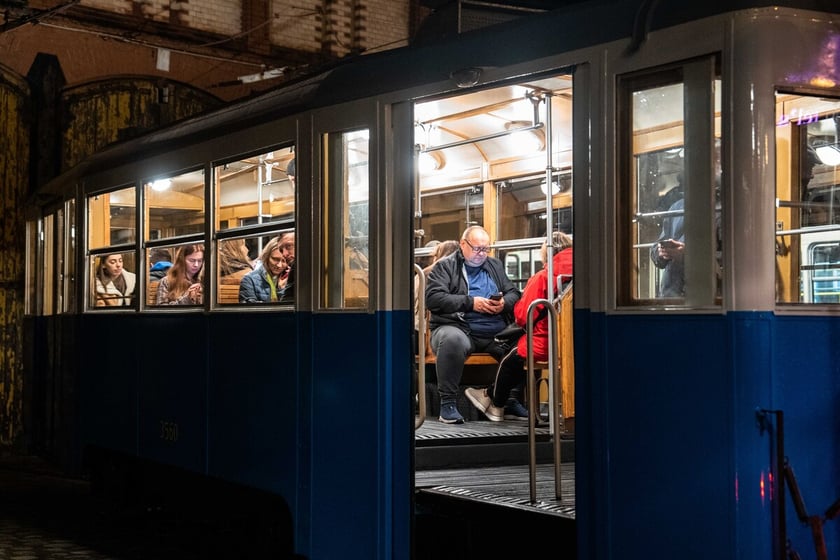Tramwajem wieczorową porą. Zabytkowe tramwaje ruszają w trasę. Sobota, 05.10.2024