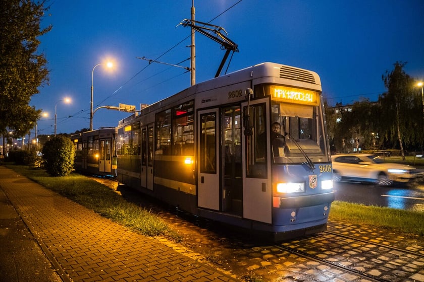 Tramwajem wieczorową porą. Zabytkowe tramwaje ruszają w trasę. Sobota, 05.10.2024
