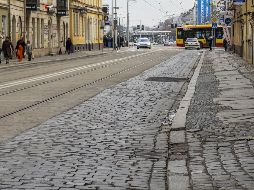 Spacer konsultacyjny dotyczący przyszłości ul. Szczytnickiej we Wrocławiu, który się odbył 30 listopada 2024 roku