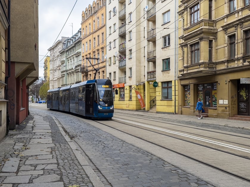 Spacer konsultacyjny dotyczący przyszłości ul. Szczytnickiej we Wrocławiu, który się odbył 30 listopada 2024 roku