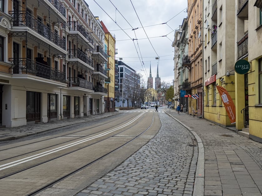 Spacer konsultacyjny dotyczący przyszłości ul. Szczytnickiej we Wrocławiu, który się odbył 30 listopada 2024 roku