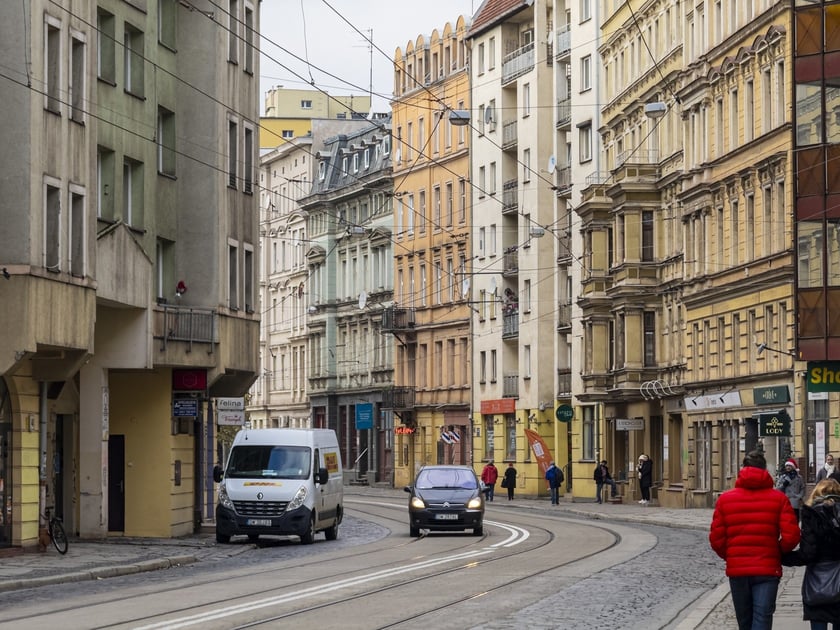 Spacer konsultacyjny dotyczący przyszłości ul. Szczytnickiej we Wrocławiu, który się odbył 30 listopada 2024 roku