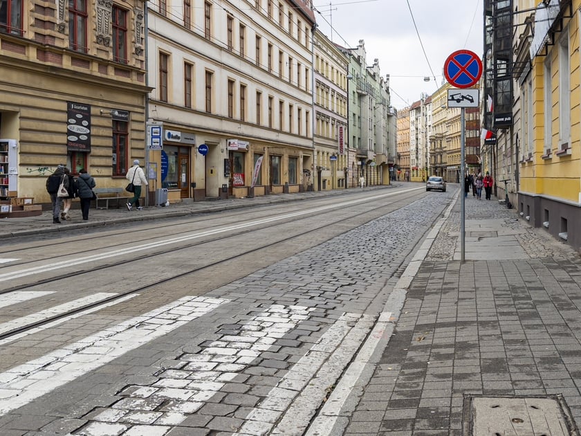 Spacer konsultacyjny dotyczący przyszłości ul. Szczytnickiej we Wrocławiu, który się odbył 30 listopada 2024 roku