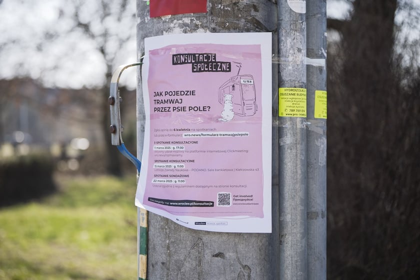 Kosnultacje społeczne na temat przebiegu trasy tramwajowej na Psie Pole