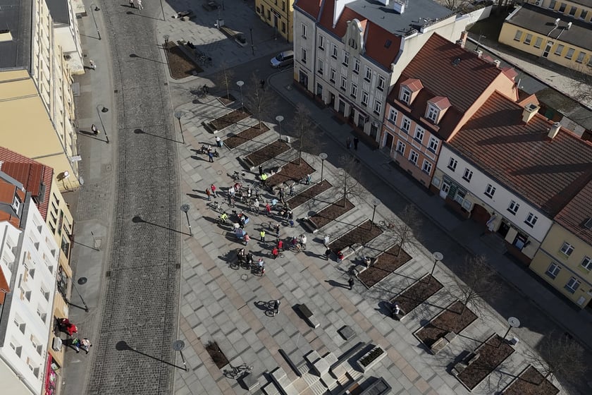 Kosnultacje społeczne na temat przebiegu trasy tramwajowej na Psie Pole