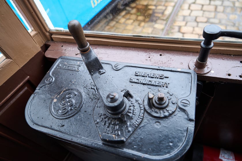 Tramwaj LH Standard
