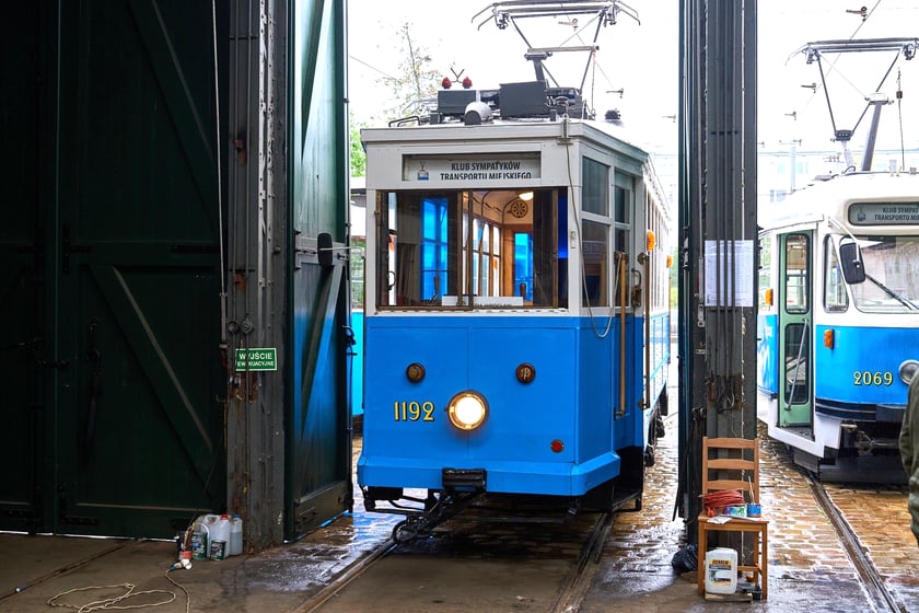 Tramwaj LH Standard