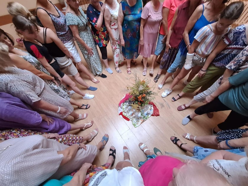 Integrujące tańce z rożbnych stron świata