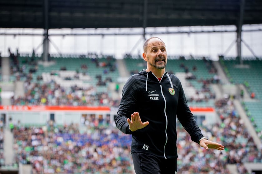 Powiększ obraz: Ante Simundza, trener Śląska Wrocław.
