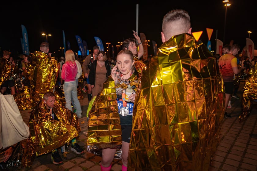 Powiększ obraz: 12. Tarczyński Nocny Wrocław Półmaraton