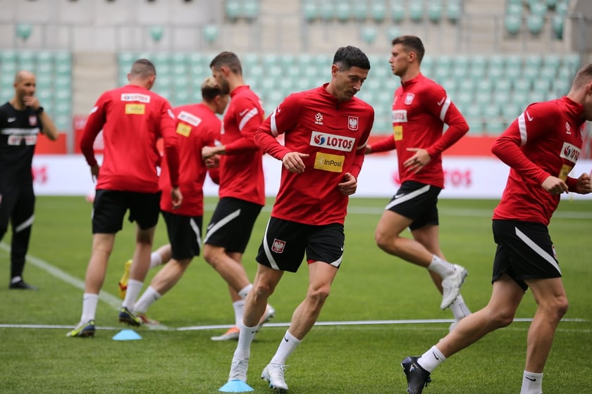 Kadra trenuje we Wrocławiu z Robertem Lewandowskim w składzie