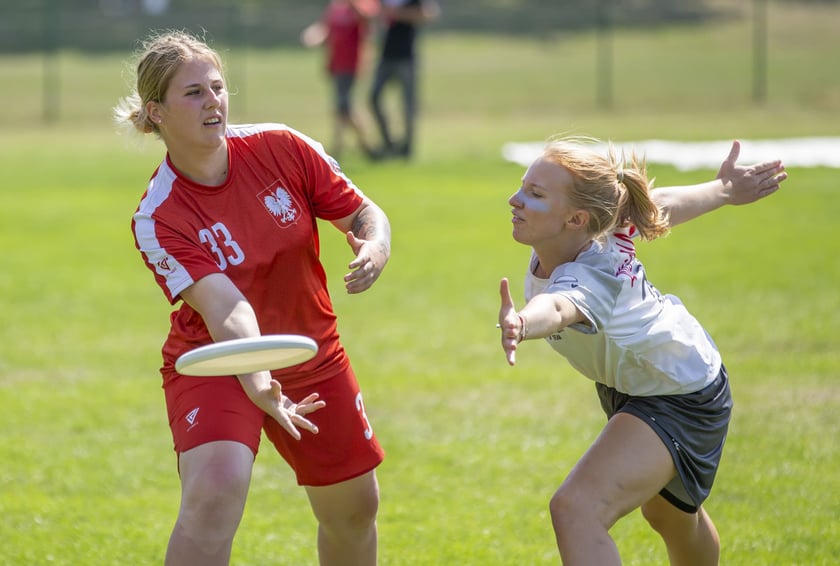 Na wrocławskich Polach Marsowych rozgrywane są zawody o mistrzostwo świata do lat 20 i mistrzostwo Europy do lat 17