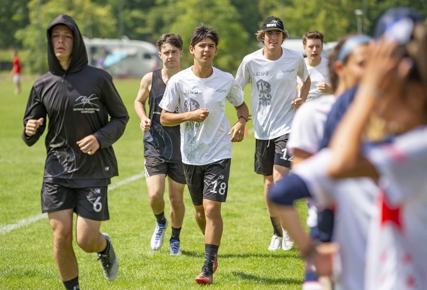 Na wrocławskich Polach Marsowych rozgrywane są zawody o mistrzostwo świata do lat 20 i mistrzostwo Europy do lat 17