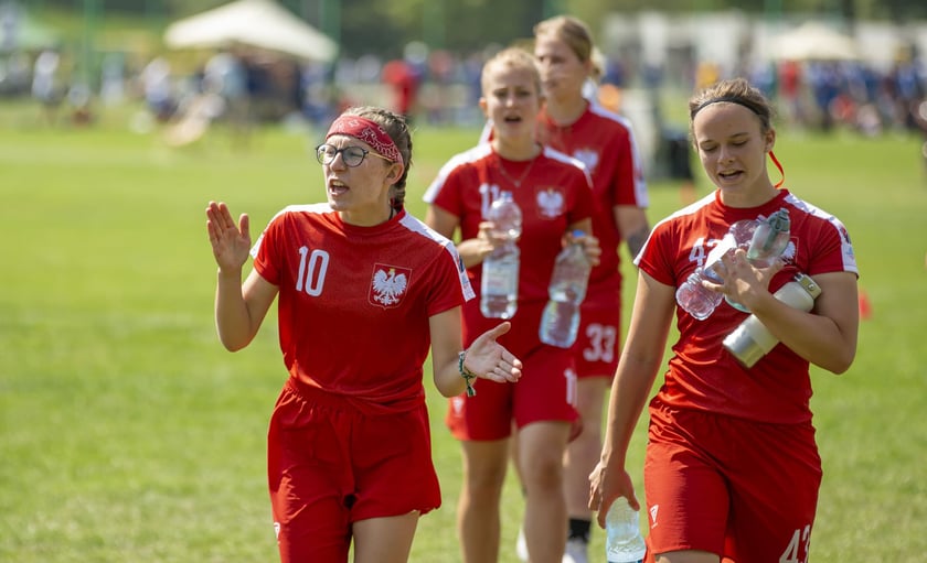 Na wrocławskich Polach Marsowych rozgrywane są zawody o mistrzostwo świata do lat 20 i mistrzostwo Europy do lat 17