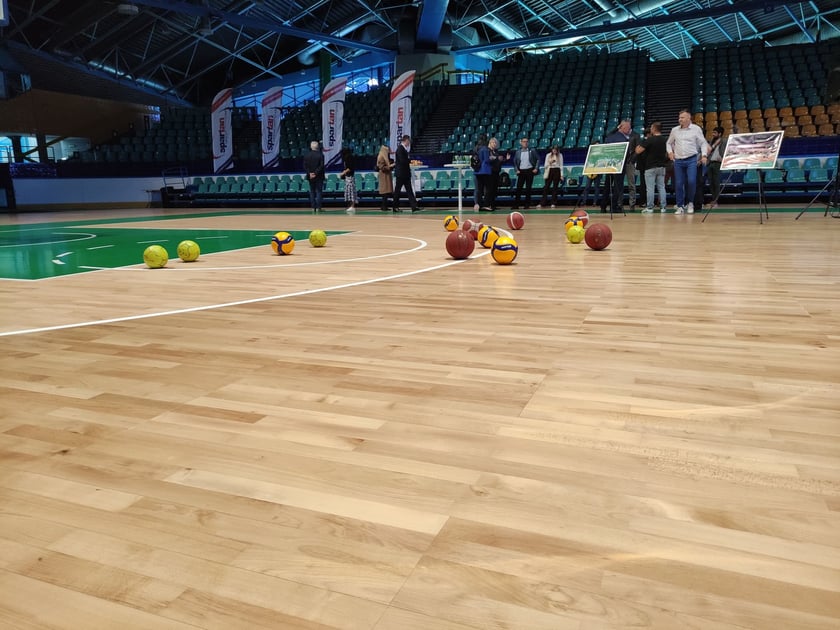 ?Tanie Granie? to miejski program wsparcia dla wrocławskich drużyn sportowych, które mogą nieodpłatnie korzystać m.in. z Hali Orbita