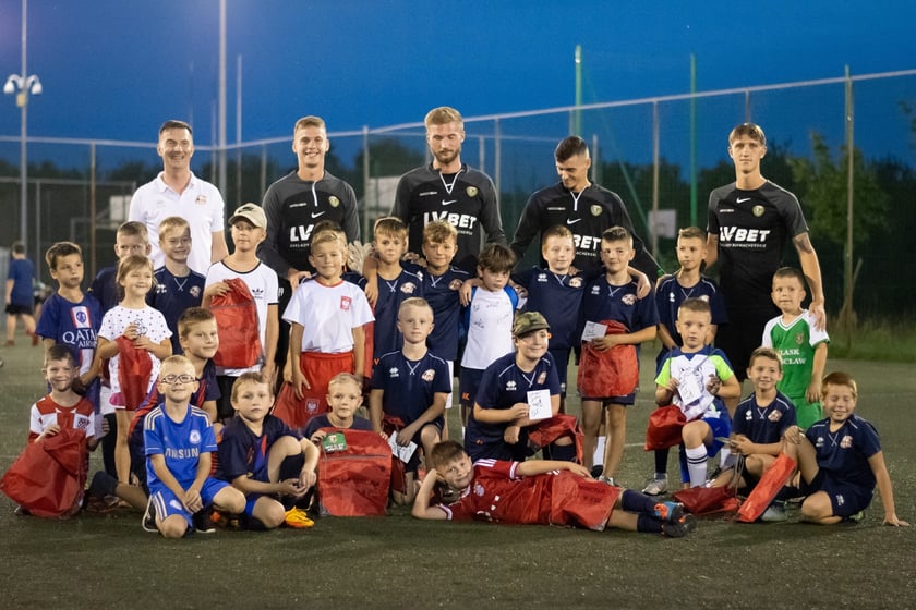 Piłka Nocna cieszyła się ogromnym zainteresowaniem wśród dzieci i młodzieży, dlatego klub postanowił powrócić z akcją do Wrocławia