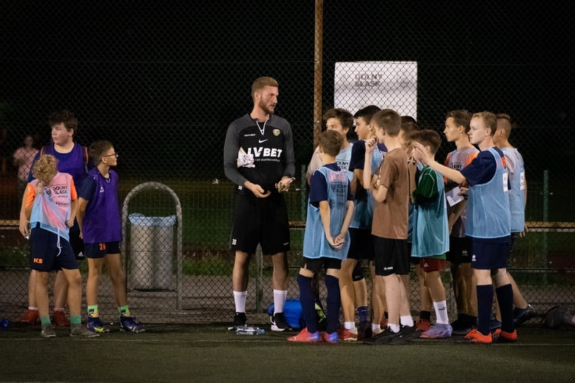 Piłka Nocna cieszyła się ogromnym zainteresowaniem wśród dzieci i młodzieży, dlatego klub postanowił powrócić z akcją do Wrocławia