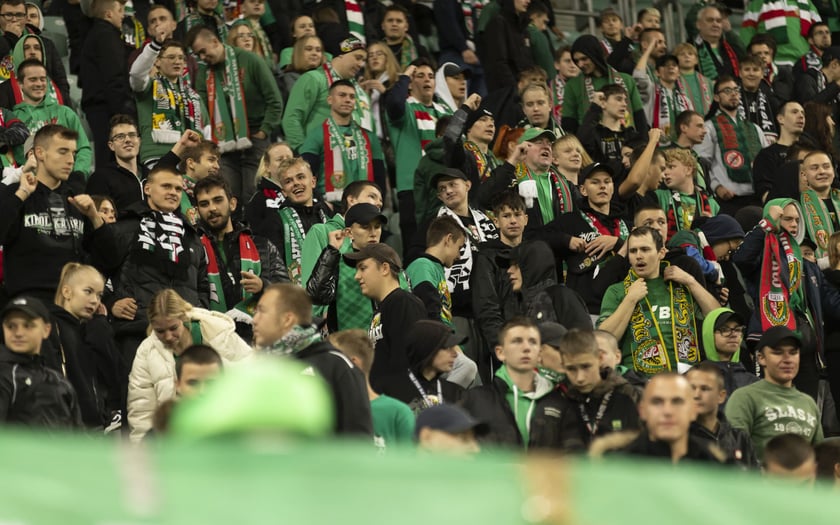 Mecz WKS Śląsk Wrocław ? Warta Poznań został rozegrany w ramach 11. kolejki PKO Ekstraklasy. Zakończył się wynikiem 0:2 dla gości.