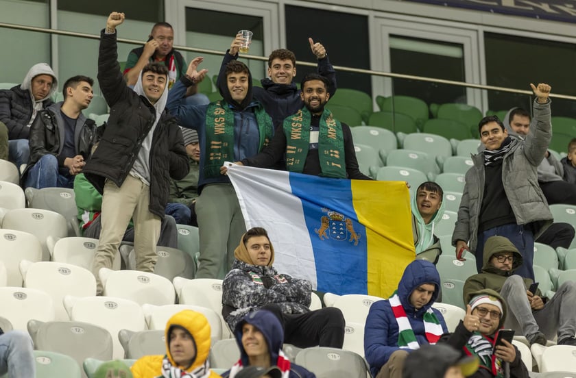 Mecz WKS Śląsk Wrocław ? Warta Poznań został rozegrany w ramach 11. kolejki PKO Ekstraklasy. Zakończył się wynikiem 0:2 dla gości.