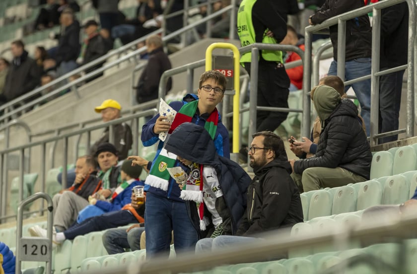 Mecz WKS Śląsk Wrocław ? Warta Poznań został rozegrany w ramach 11. kolejki PKO Ekstraklasy. Zakończył się wynikiem 0:2 dla gości.